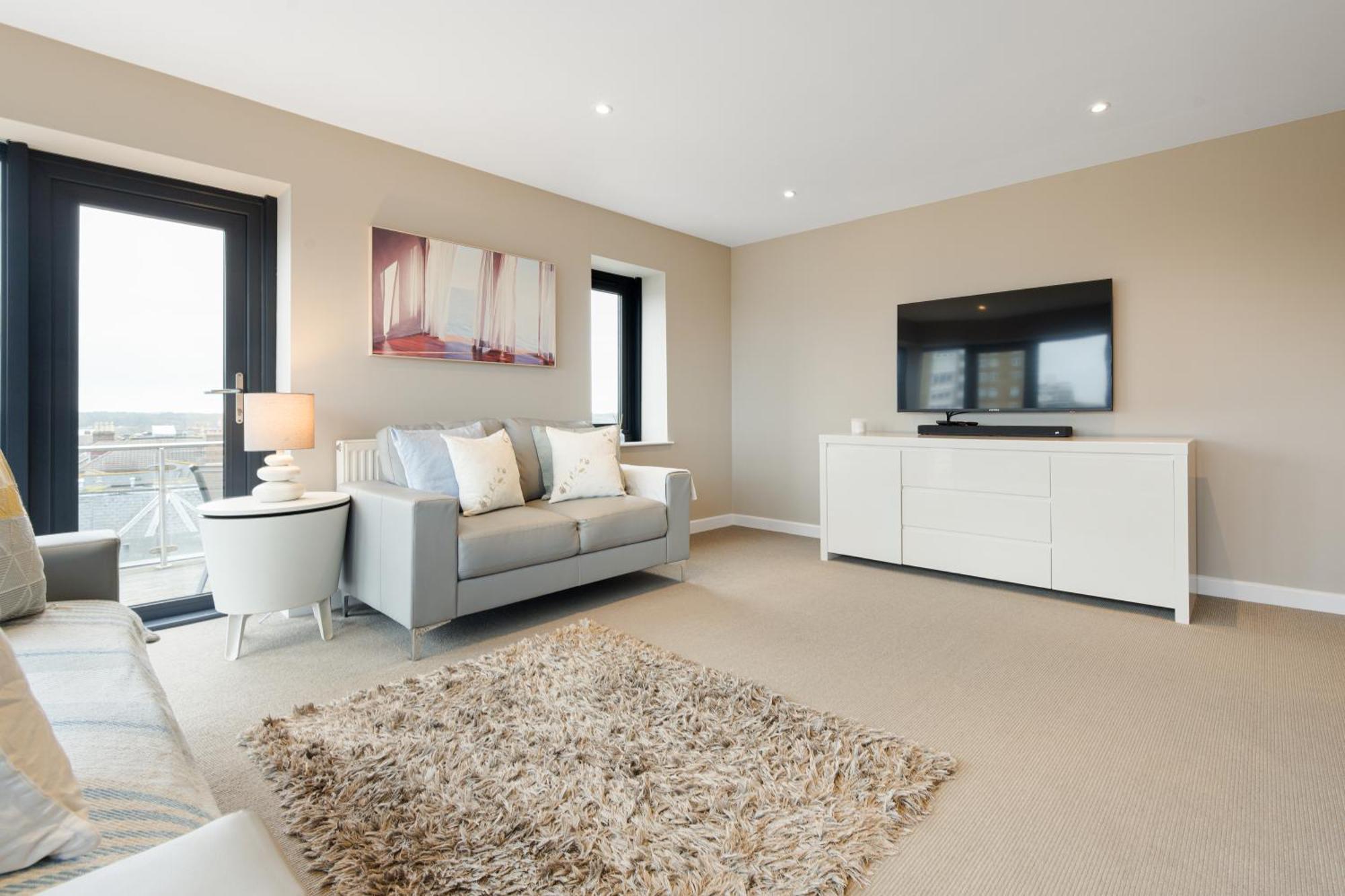Апартаменты Westcliff Penthouse With Sea Views And Balcony Борнмут Экстерьер фото